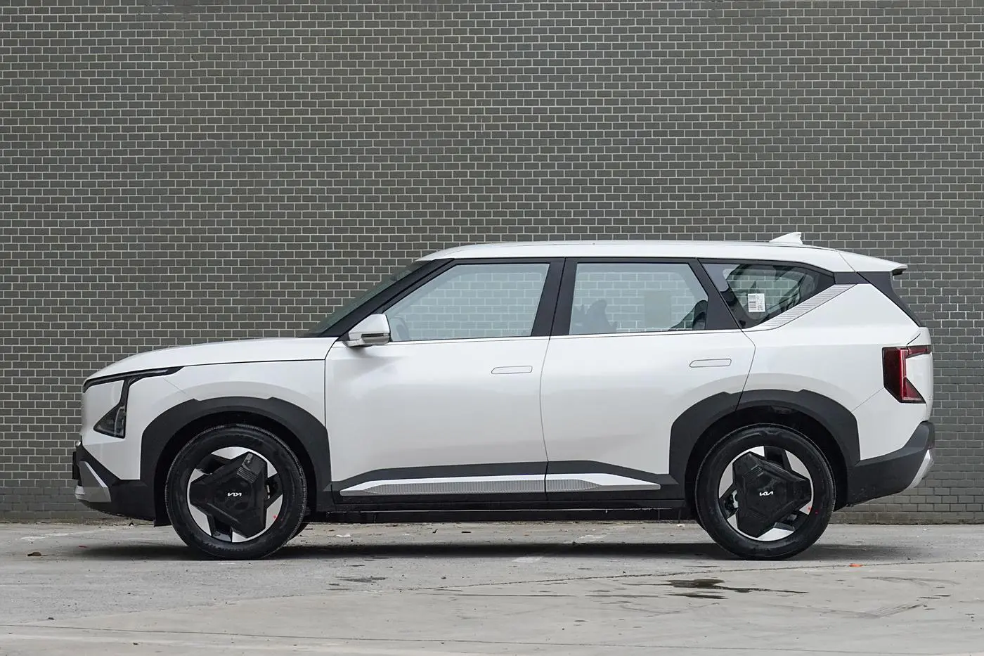 kia EV5-3.jpg