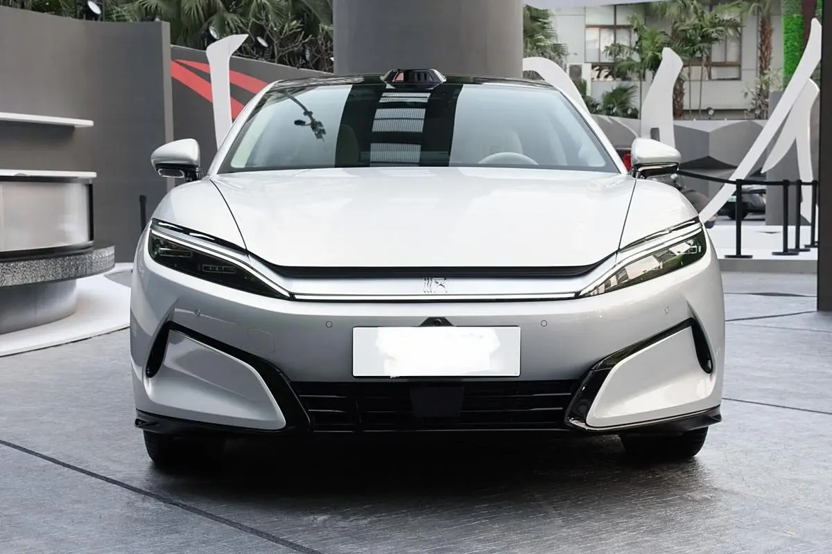 byd han l1.jpg