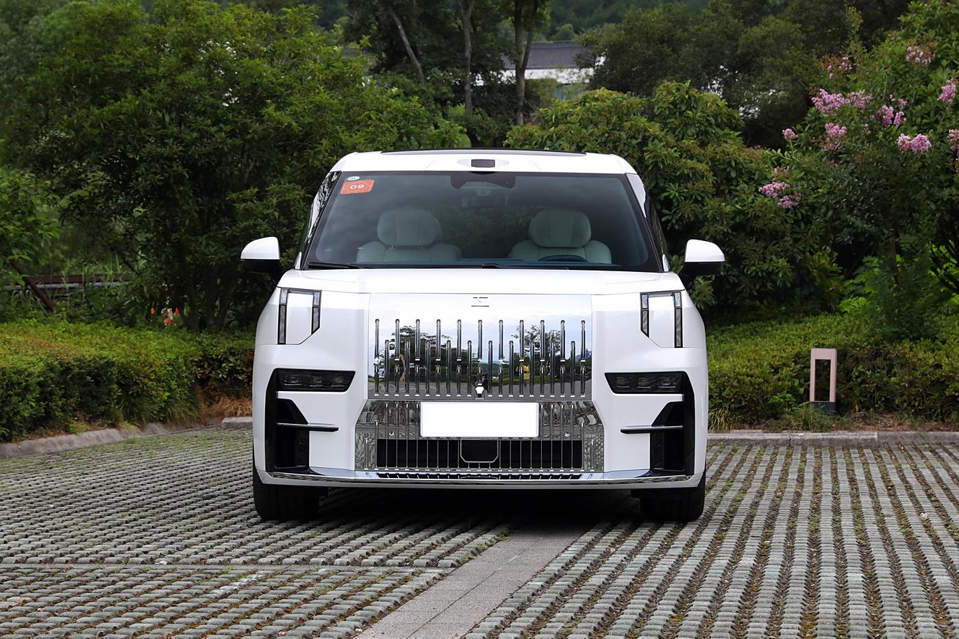 1400x0_1_q95_autohomecar__ChxkPmaT_i-APC8lAC7ZqjFf58g772.jpg