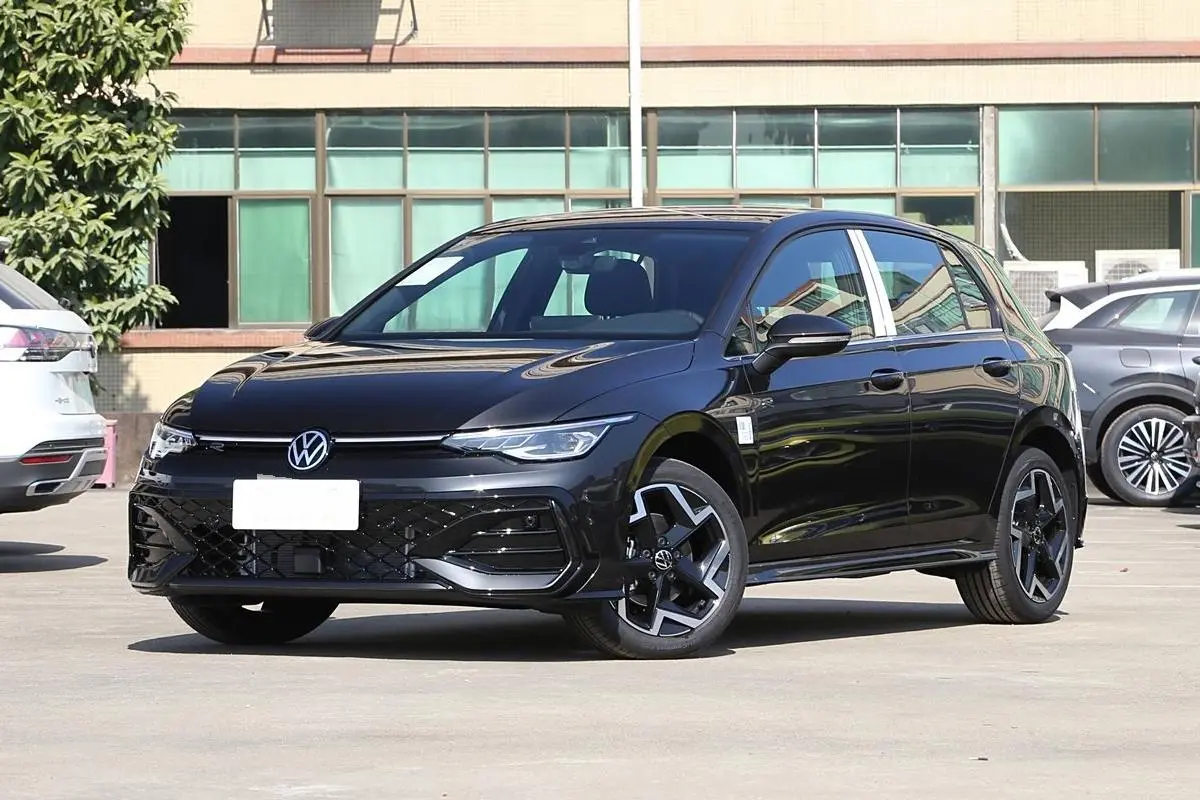 New Golf 300TSI R-Line launched
