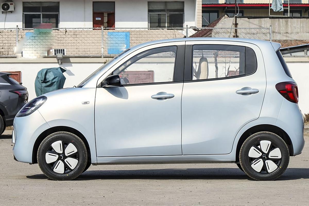 五菱-宏光MINIEV3.jpg