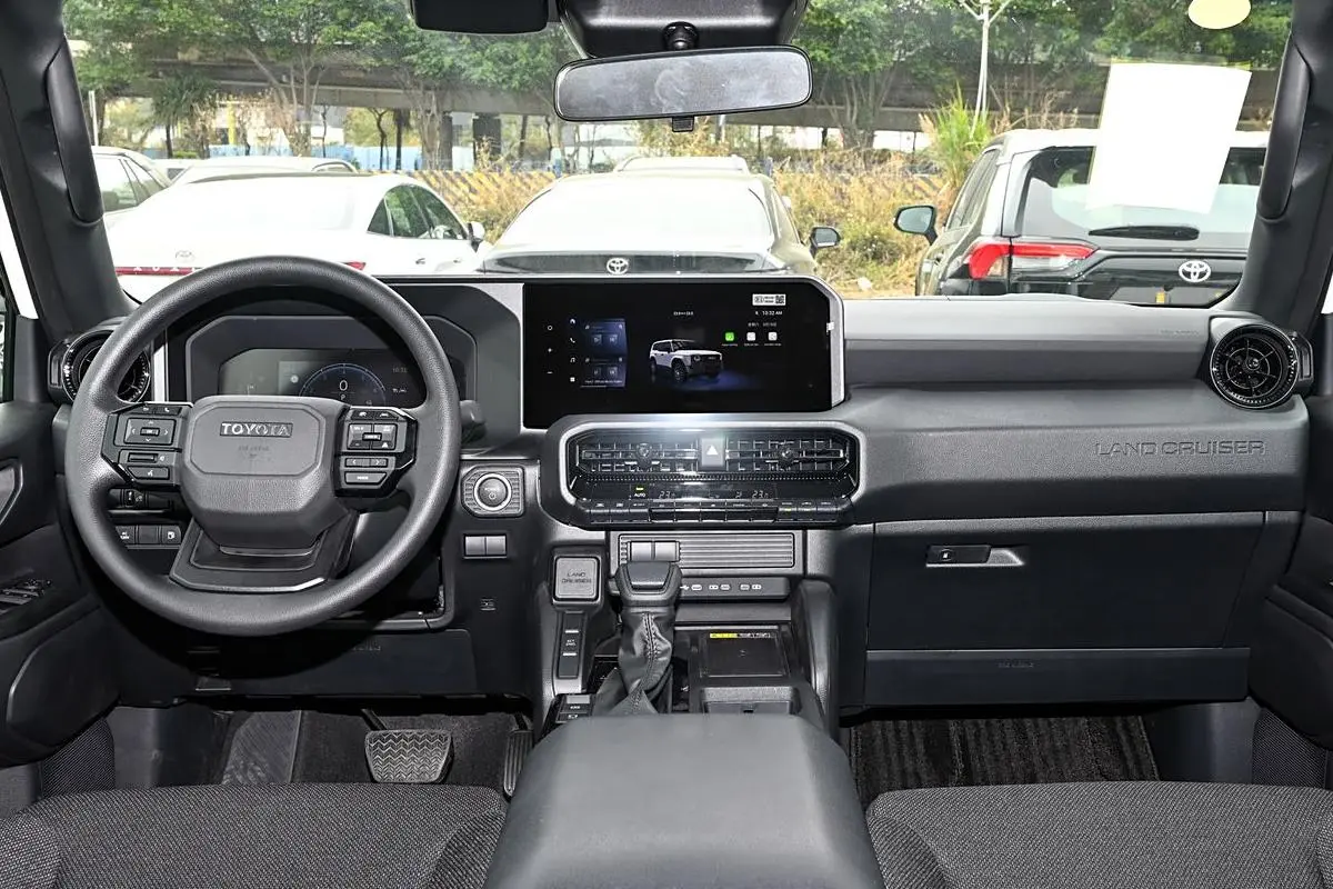 Toyota Prado 6.jpg