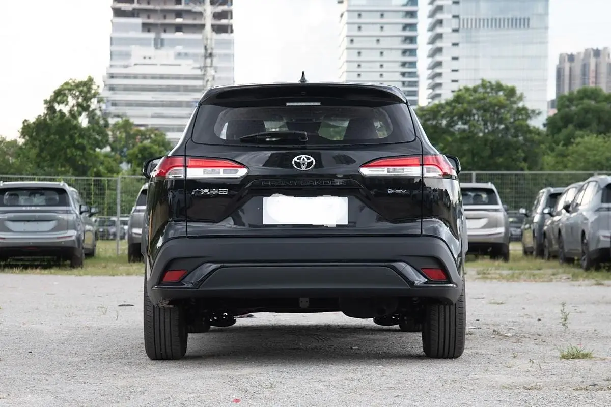 Toyota Fenglanda 6.jpg