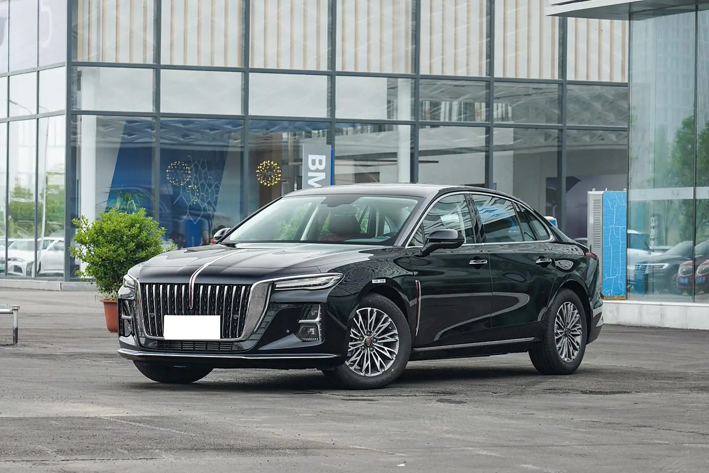 Brand New China Hongqi H5 1.5t 4 Wheel Hybrid Electric Petrol Gasoline Car For Sale Gas Car
