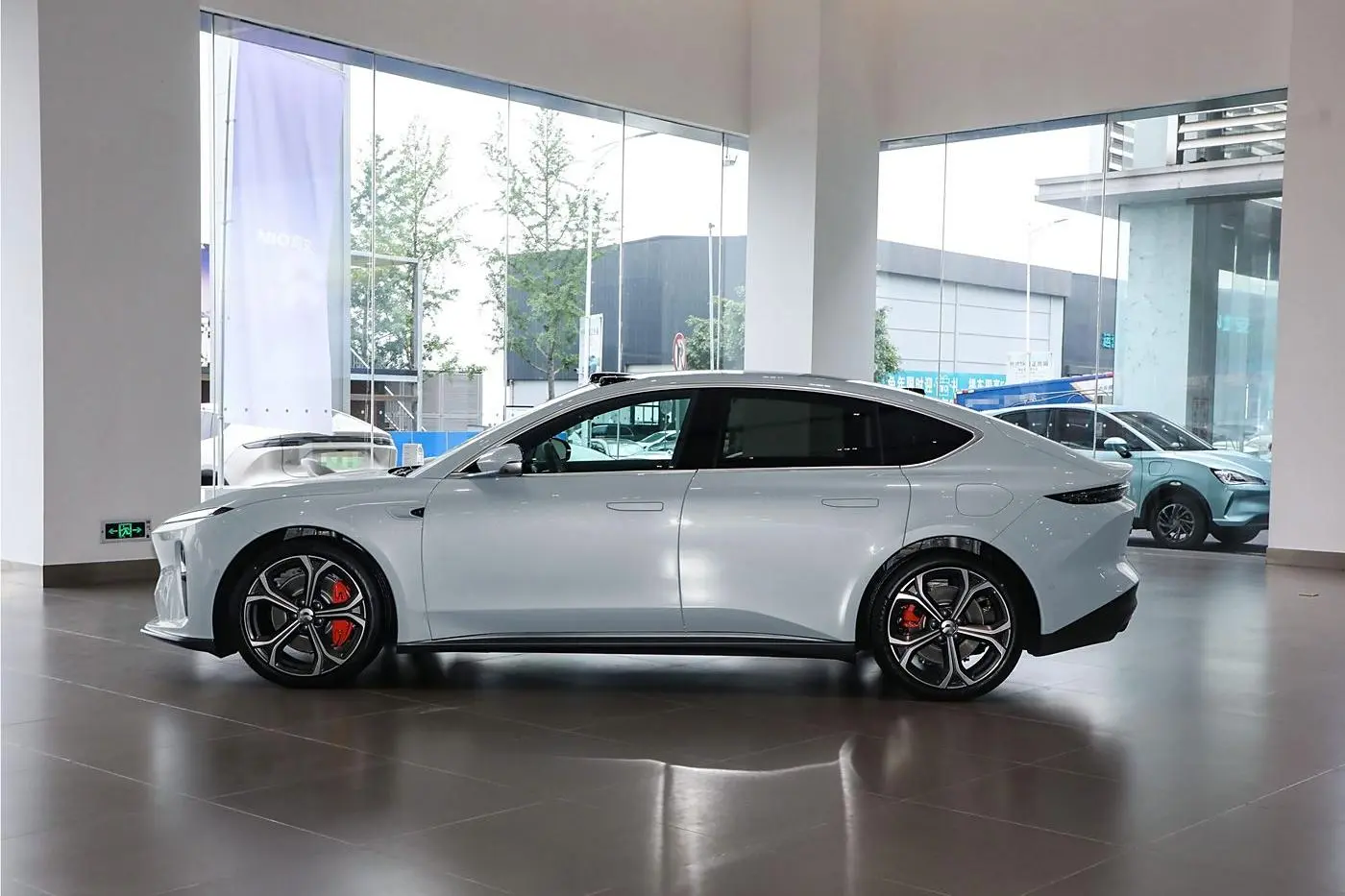 NIO ET7-3.jpg