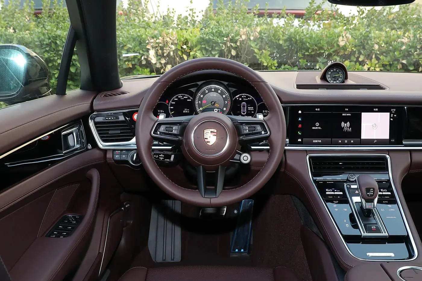 panamera-6.jpg
