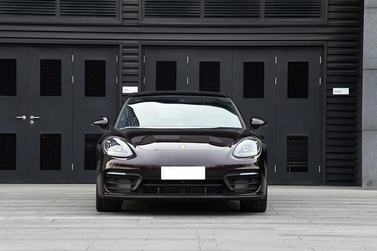 panamera-2.jpg