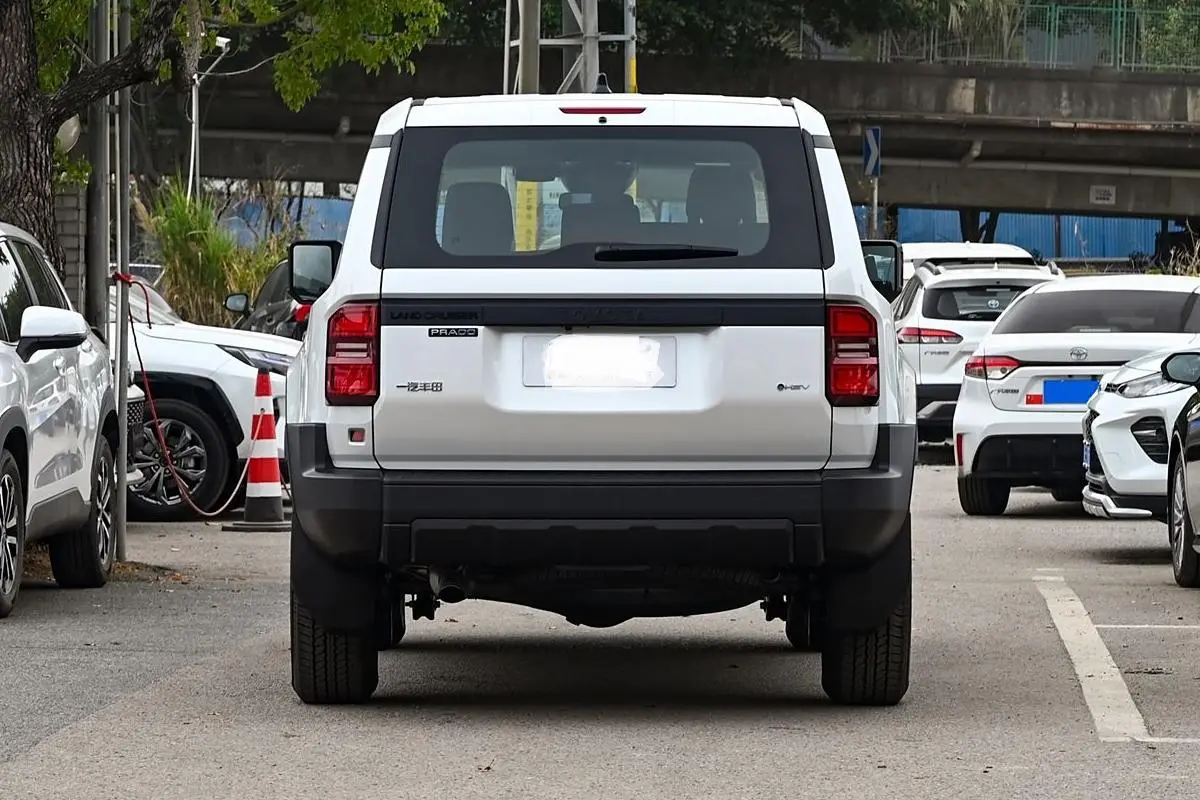 Toyota Prado 5.jpg