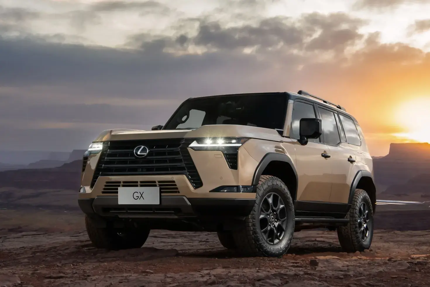US car-spec Lexus GX550 arrives in Tianjin: Demonstrating our professional procurement and logistics services