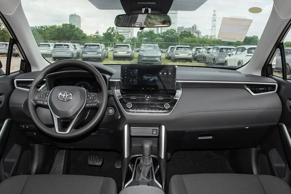 Toyota Fenglanda 7.jpg