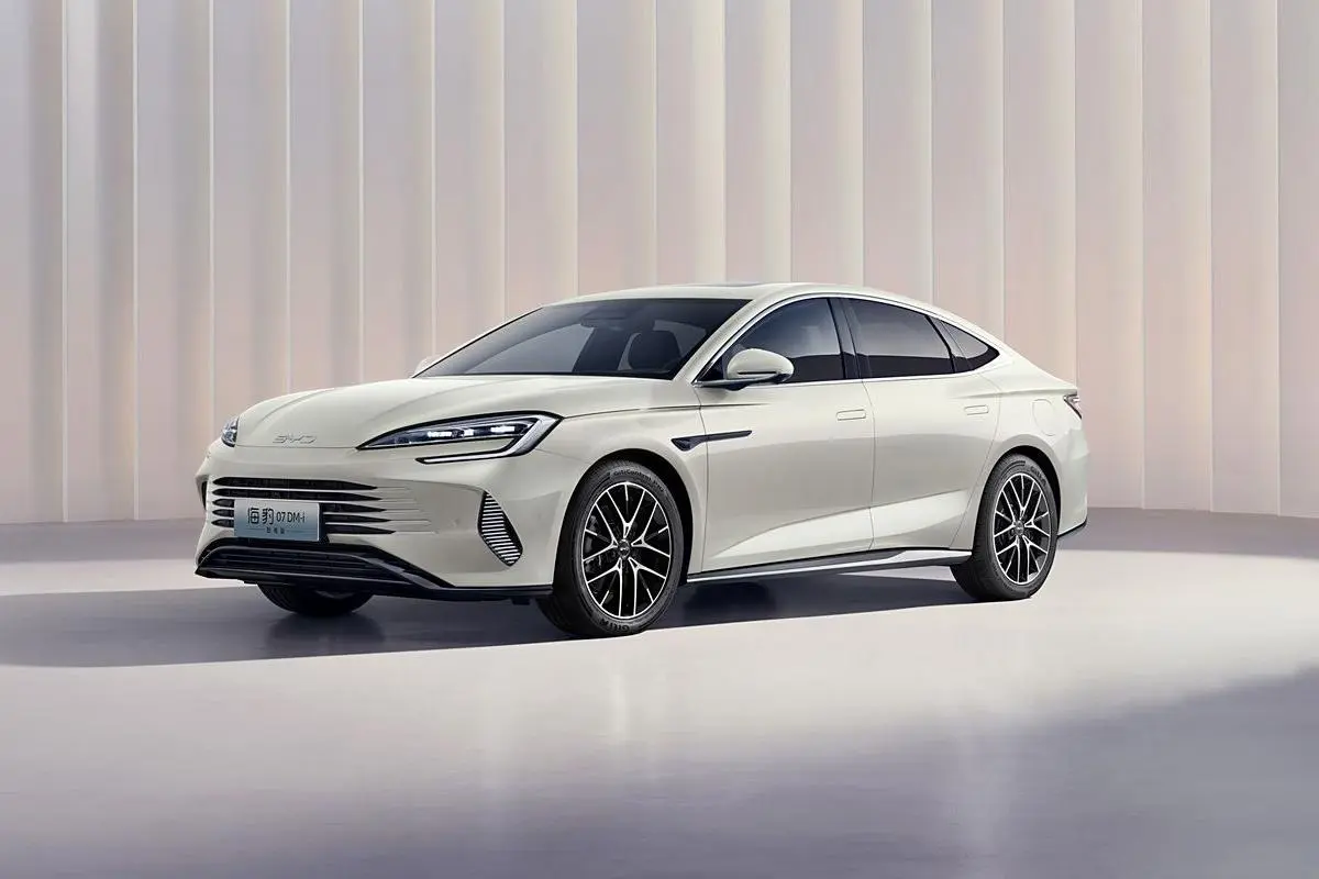 BYD Sealion 7 DM-i 2025 DM-i 1.5T 125km Flagship
