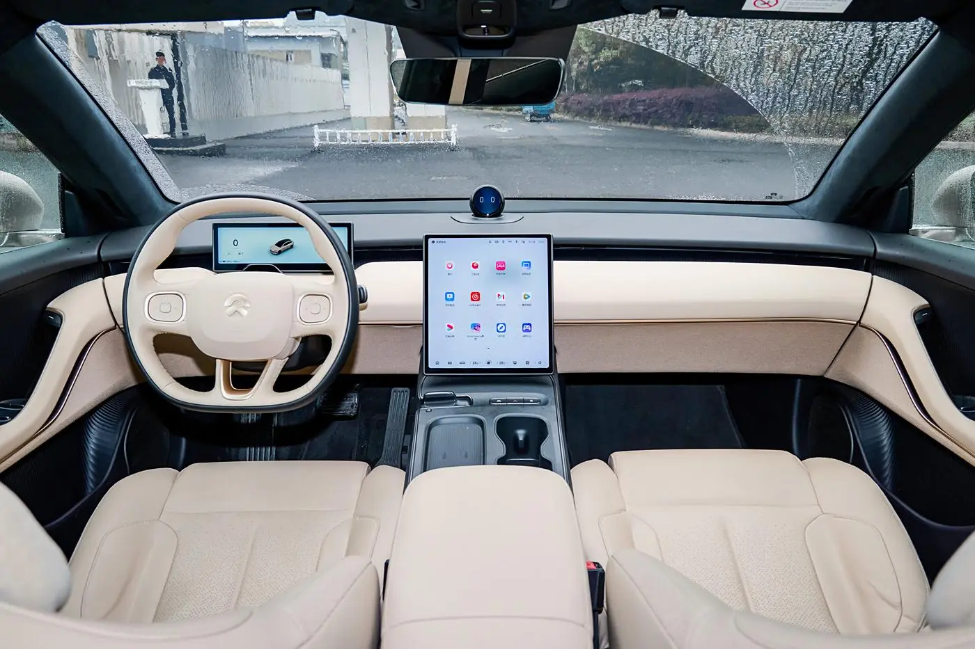 NIO ET5T-5.jpg